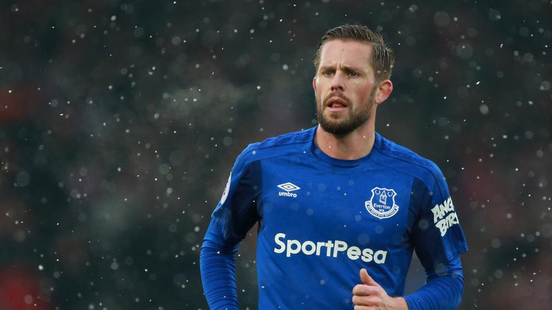 中国冰壶队世锦赛表现亮眼 新生代选手展现强劲实力