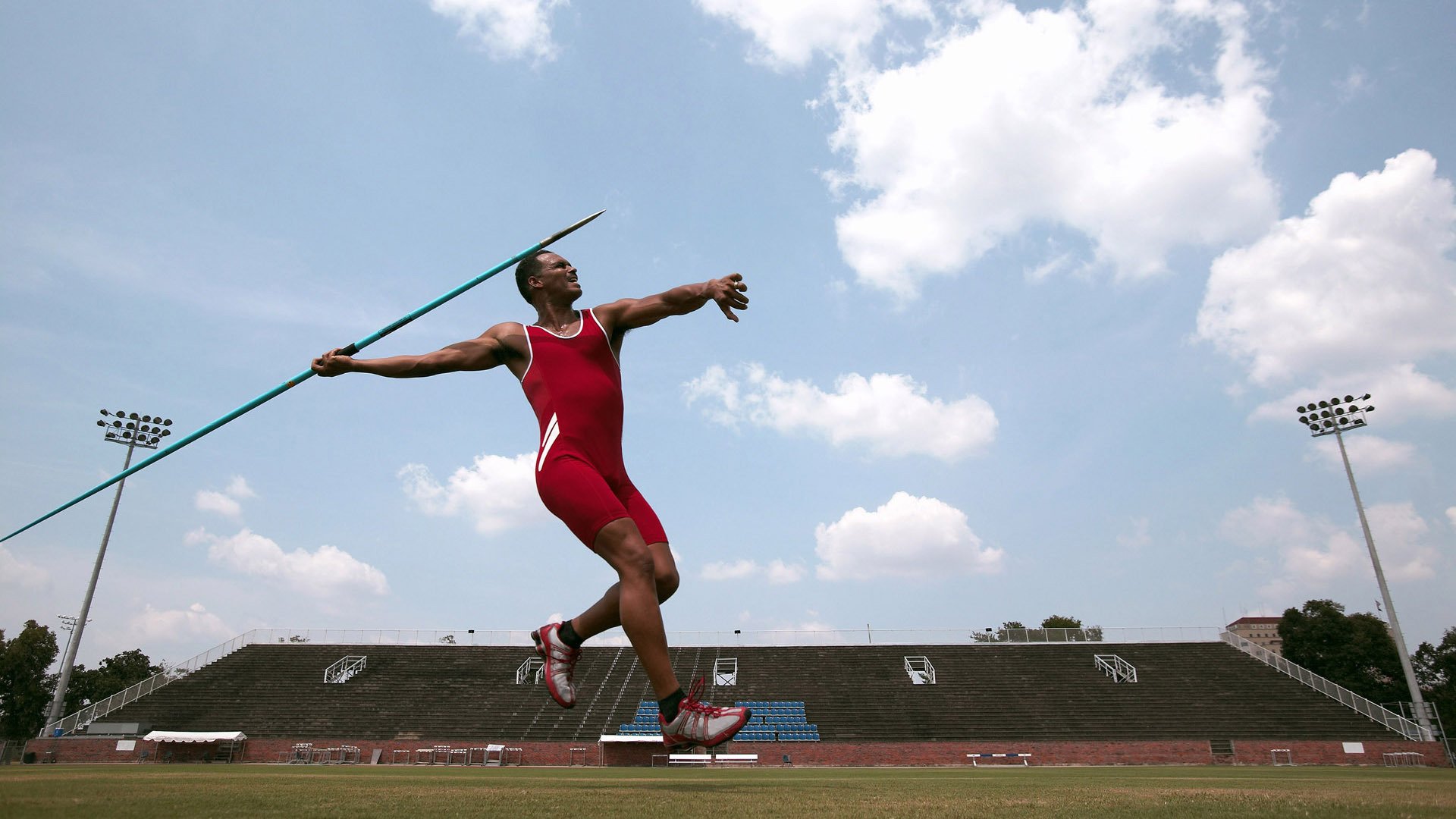 中国竞走队亚锦赛再创佳绩 包揽男女20公里双金